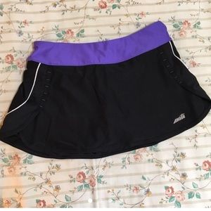 Black & Purple Activewear Tennis Skort